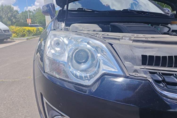 Used Opel Antara 2011 2.4 Comfort Four-Wheel Drive Edition Right Front Headlight