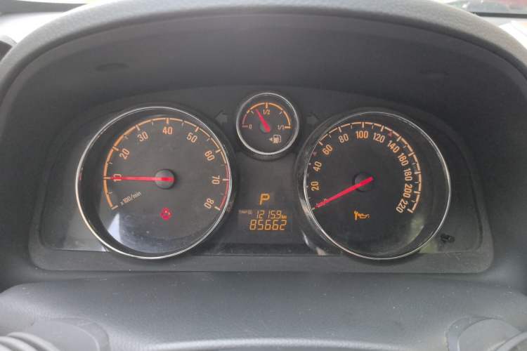 Used Opel Antara 2011 2.4 Comfort Two-Wheel Drive Instrument Cluster