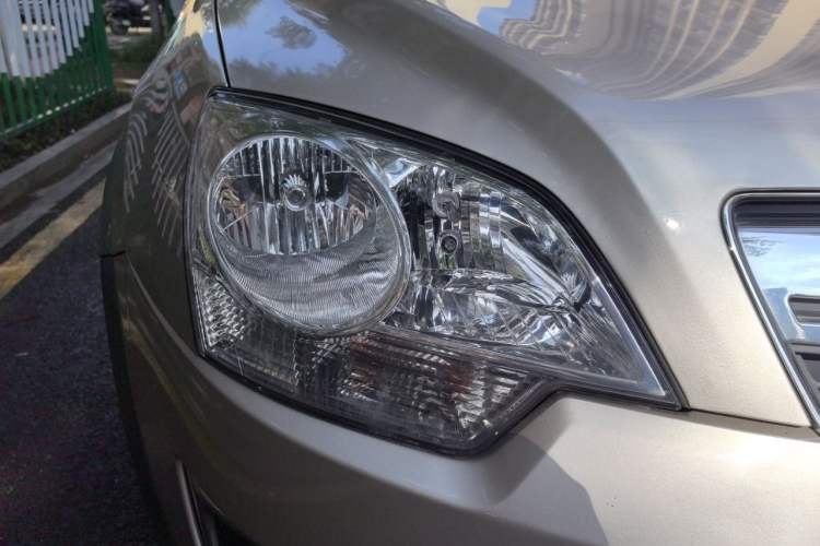 Used Opel Antara 2011 2.4 Comfort Two-Wheel Drive Right Front Headlight