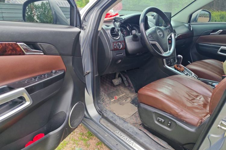 Used Opel Antara 2011 2.4 Comfort Four-Wheel Drive Edition Driver Seat