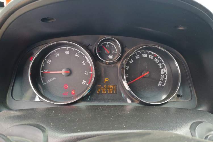 Used Opel Antara 2011 2.4 Comfort Four-Wheel Drive Edition Instrument Cluster