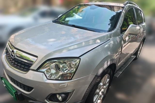 Used Opel Antara 2011 2.4 Luxury Two-Wheel-Drive Version