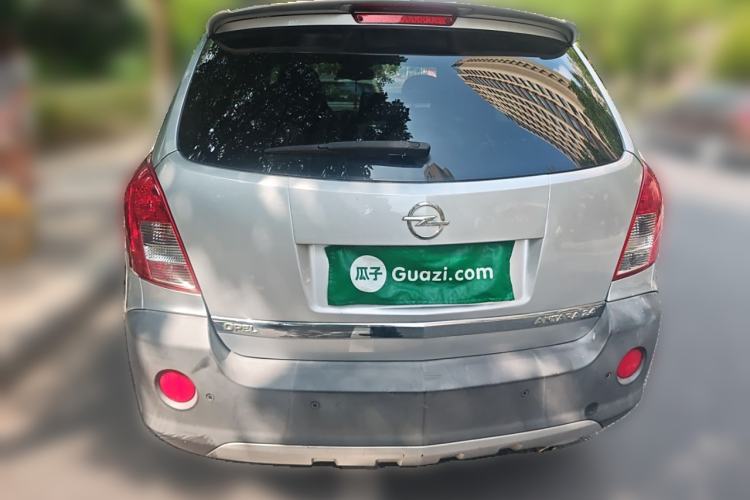 Used Opel Antara 2011 2.4 Luxury Two-Wheel-Drive Version Rear