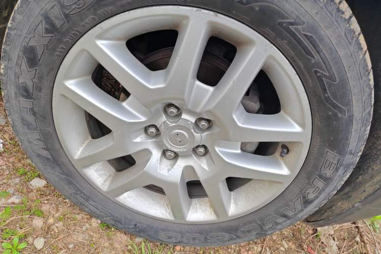 Used Opel Antara 2011 2.4 Comfort Four-Wheel Drive Edition Right Front Wheel Hub