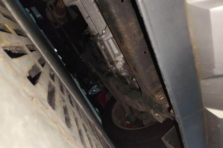Used Opel Antara 2011 2.4 Comfort Two-Wheel Drive Chassis Front