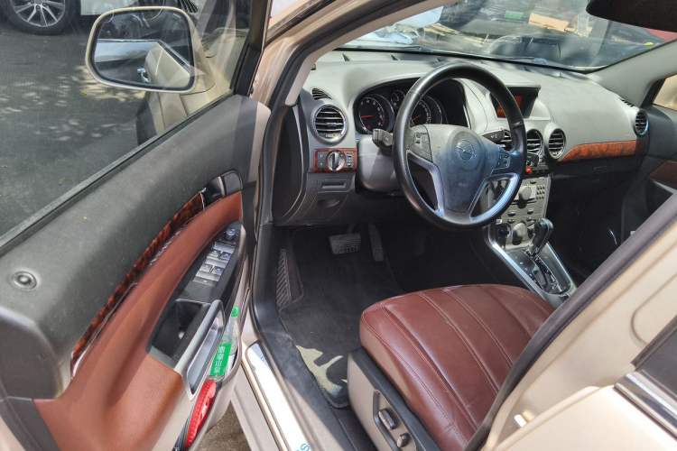Used Opel Antara 2011 2.4 Comfort Two-Wheel Drive Driver Seat