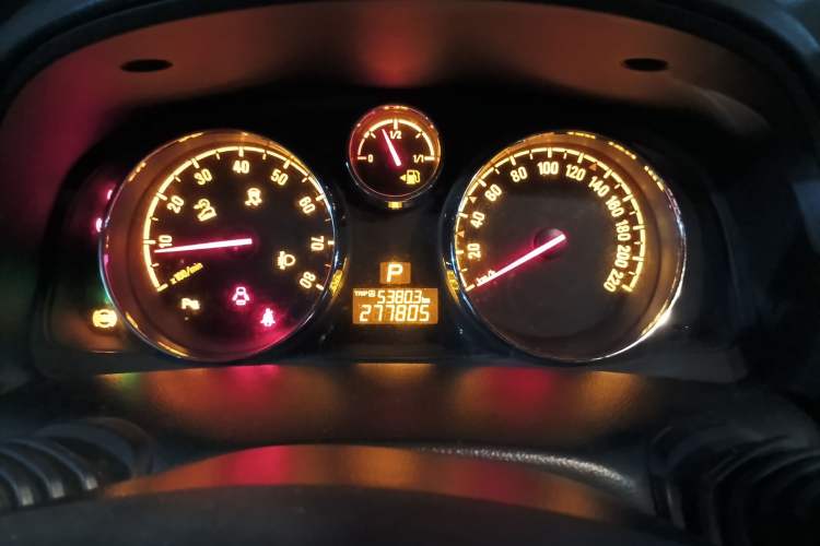 Used Opel Antara 2011 2.4 Luxury Two-Wheel-Drive Version Instrument Cluster