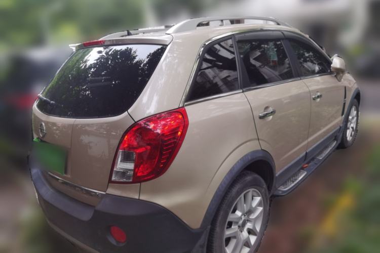 Used Opel Antara 2011 2.4 Luxury Four-Wheel-Drive Model Rear Right 45 Deg