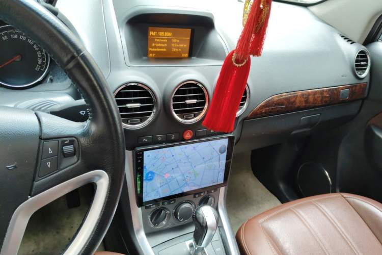 Used Opel Antara 2012 2.4L 4x4 Luxury Edition Audio And AC Panel