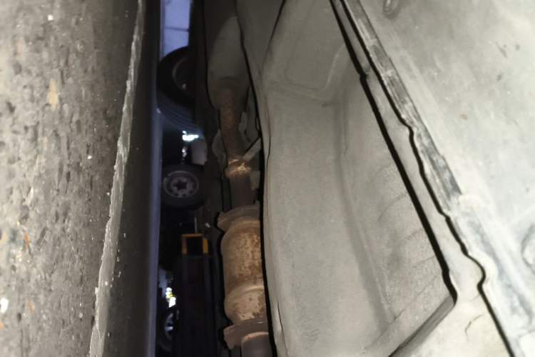 Used Opel Antara 2012 2.4L 4x4 Luxury Edition Chassis Front Right