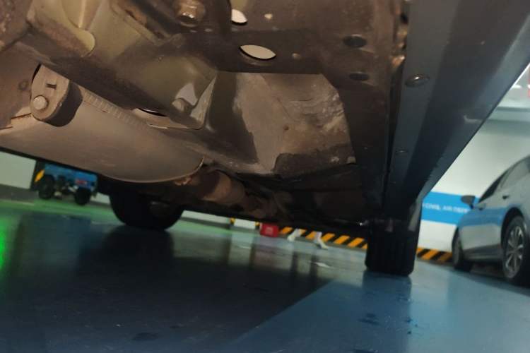 Used Opel Antara 2012 2.4L 4x4 Luxury Edition Chassis Rear Right