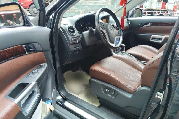 Used Opel Antara 2012 2.4L 4x4 Luxury Edition Driver Seat