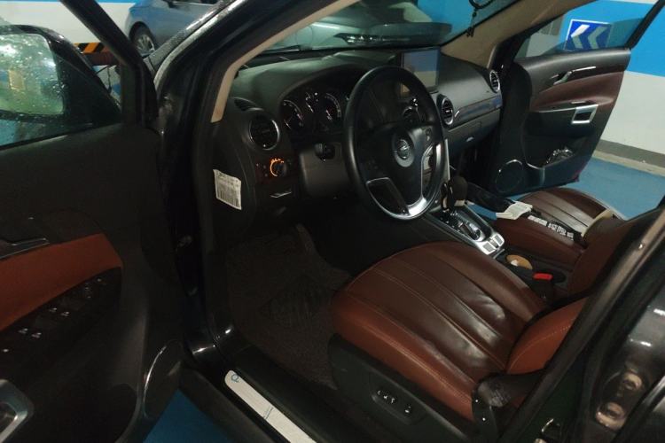 Used Opel Antara 2012 2.4L 4x4 Luxury Edition Driver Seat