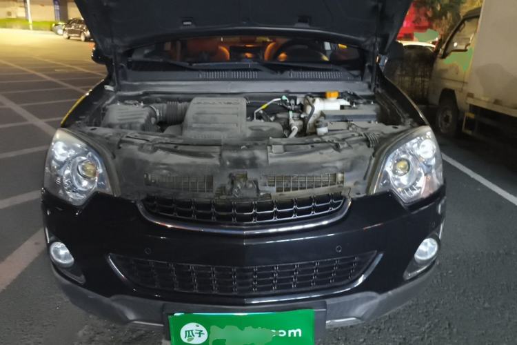 Used Opel Antara 2012 2.4L 4x4 Luxury Edition Engine Bay