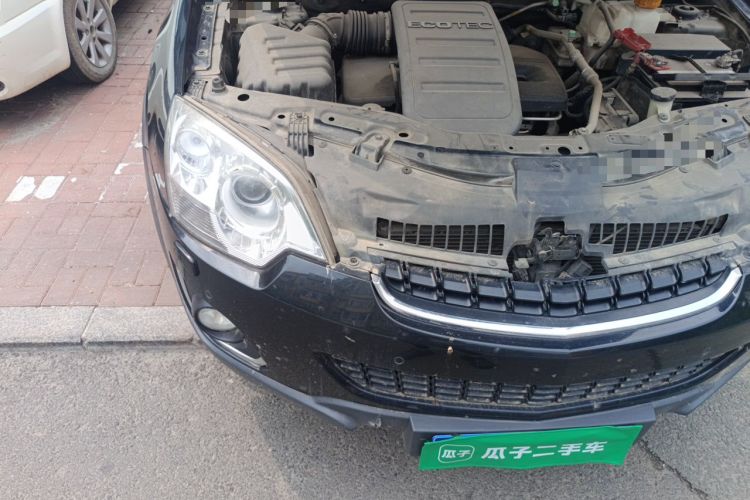 Used Opel Antara 2012 2.4L 4x4 Luxury Edition Engine Bay Right