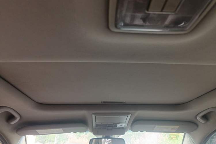 Used Opel Antara 2012 2.4L 4x4 Luxury Edition Headliner