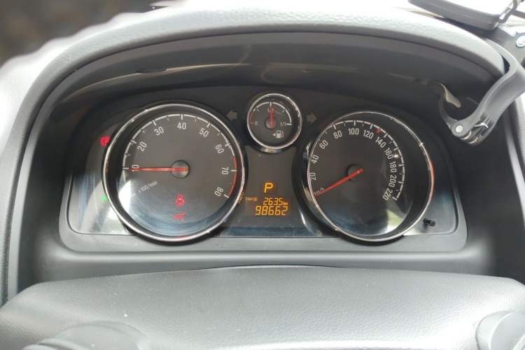 Used Opel Antara 2012 2.4L 4x4 Luxury Edition Instrument Cluster