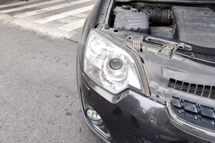 Used Opel Antara 2012 2.4L 4x4 Luxury Edition Right Front Headlight