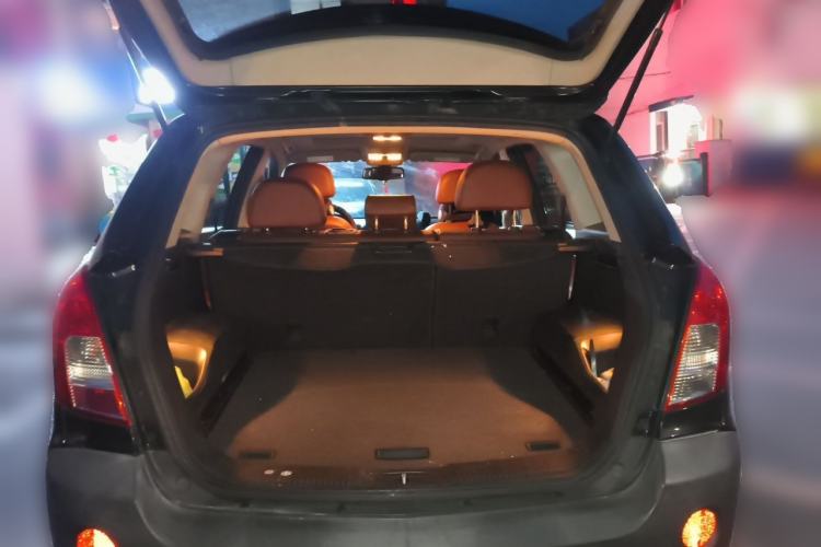 Used Opel Antara 2012 2.4L 4x4 Luxury Edition Trunk