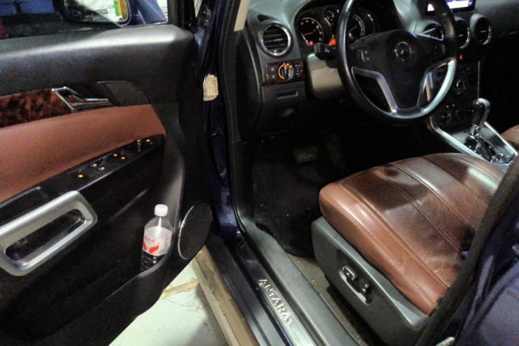 Used Opel Antara 2012 2.4L 4x4 Comfort Edition Driver Seat