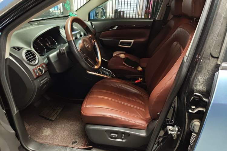 Used Opel Antara 2012 2.4L 4x4 Luxury Edition Driver Seat