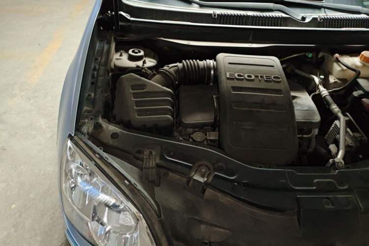 Used Opel Antara 2012 2.4L 4x4 Luxury Edition Engine Bay Right