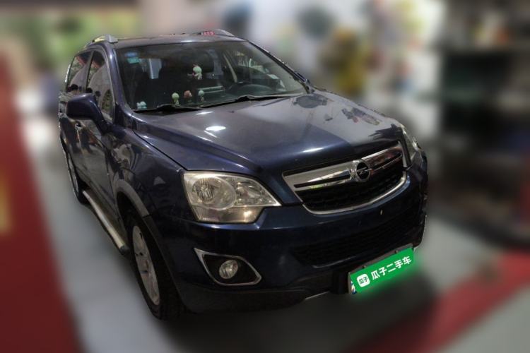 Used Opel Antara 2012 2.4L 4x4 Comfort Edition Front Right 45 Deg