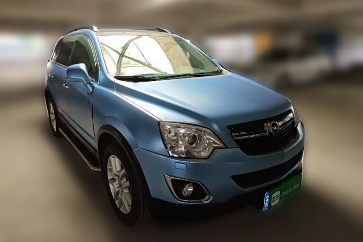 Used Opel Antara 2012 2.4L 4x4 Luxury Edition Front Right 45 Deg