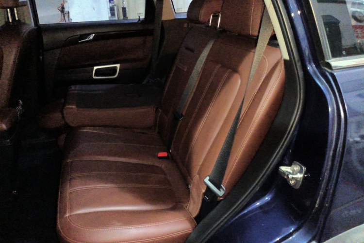 Used Opel Antara 2012 2.4L 4x4 Comfort Edition Left Rear Seat