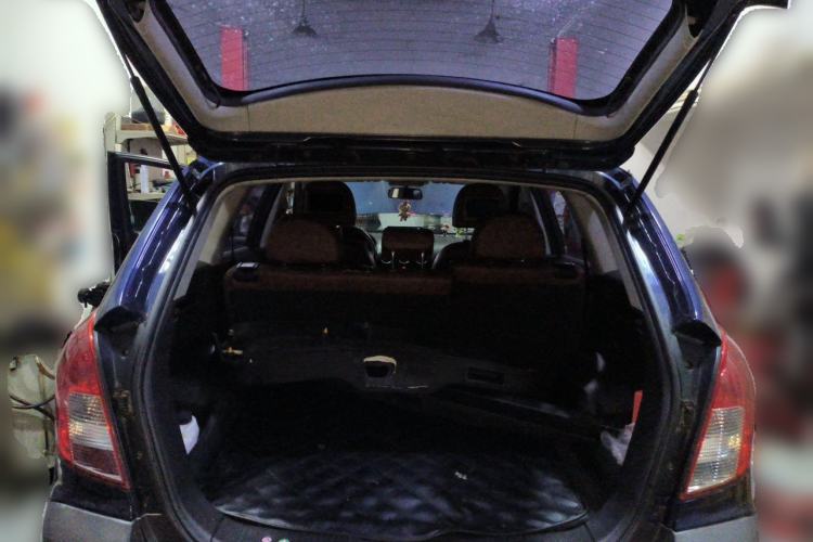 Used Opel Antara 2012 2.4L 4x4 Comfort Edition Trunk