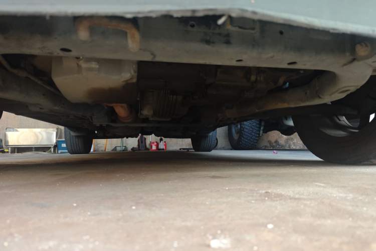 Used Opel Antara 2012 2.4L 4x4 Luxury Edition Chassis Front