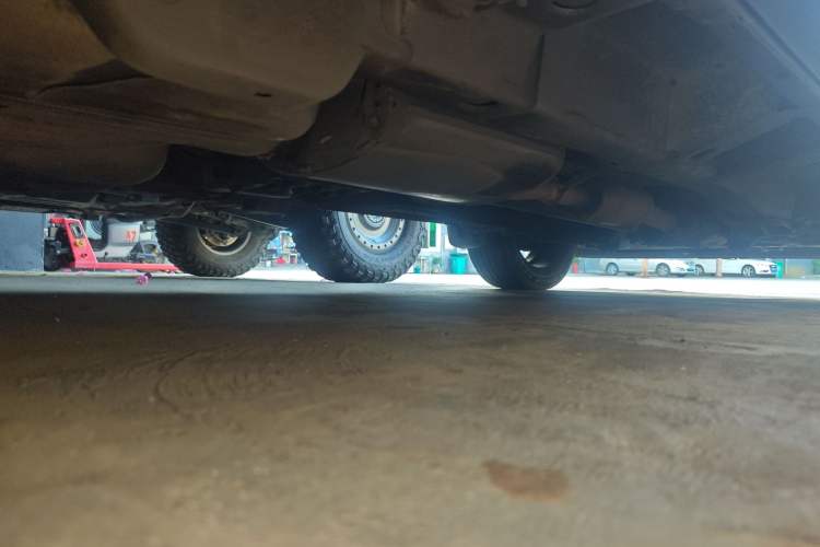 Used Opel Antara 2012 2.4L 4x4 Luxury Edition Chassis Rear Right