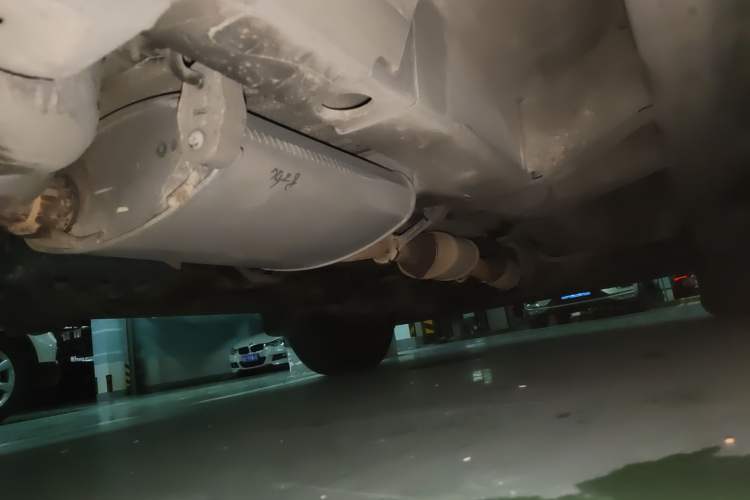 Used Opel Antara 2012 2.4L Two-Wheel-Drive Comfort Edition Chassis Rear Right