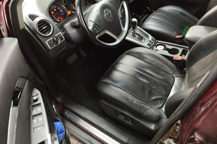 Used Opel Antara 2012 2.4L Two-Wheel-Drive Luxury Edition Driver Seat
