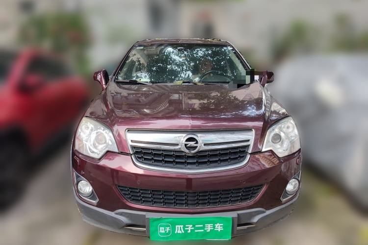 Used Opel Antara 2012 2.4L Two-Wheel-Drive Luxury Edition Front