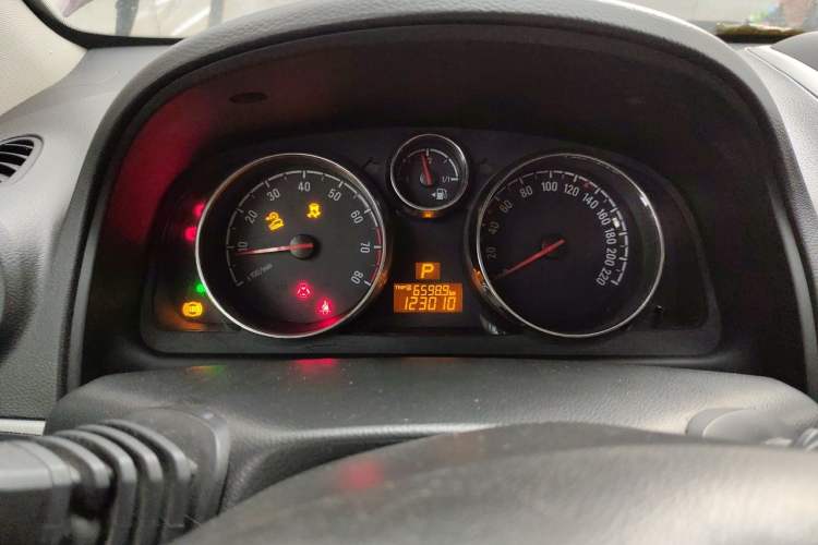 Used Opel Antara 2012 2.4L Two-Wheel-Drive Luxury Edition Instrument Cluster