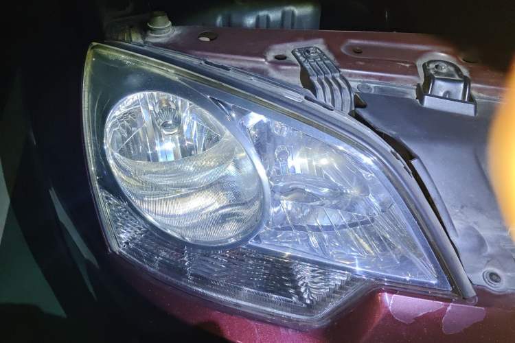 Used Opel Antara 2012 2.4L Two-Wheel-Drive Comfort Edition Right Front Headlight