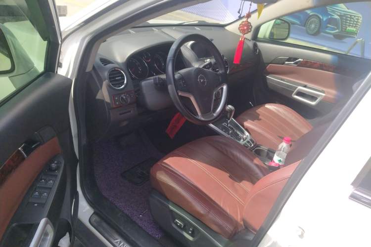 Used Opel Antara 2012 2.4L Two-Wheel-Drive Luxury Edition Driver Seat