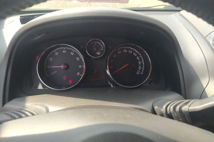 Used Opel Antara 2012 2.4L Two-Wheel-Drive Luxury Edition Instrument Cluster