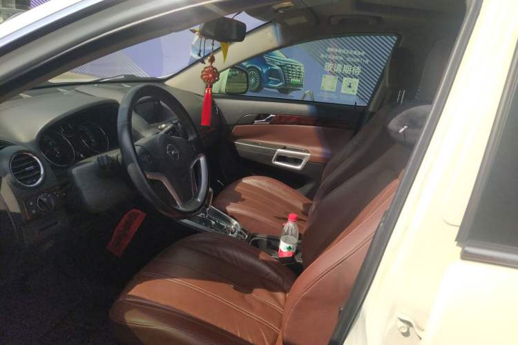 Used Opel Antara 2012 2.4L Two-Wheel-Drive Luxury Edition Left Front Seat