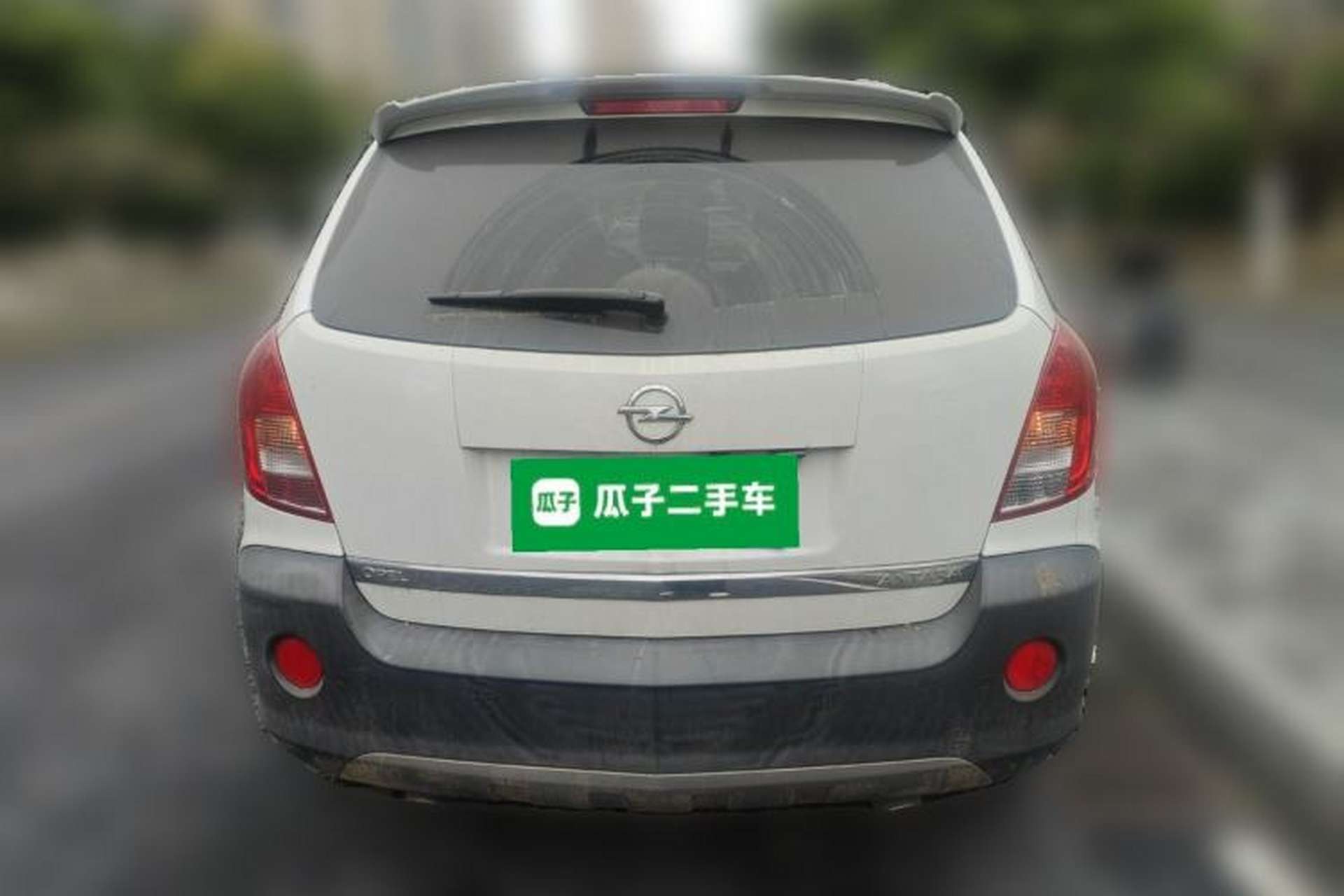 Used Opel Antara 2012 2.4L Two-Wheel-Drive Luxury Edition Rear