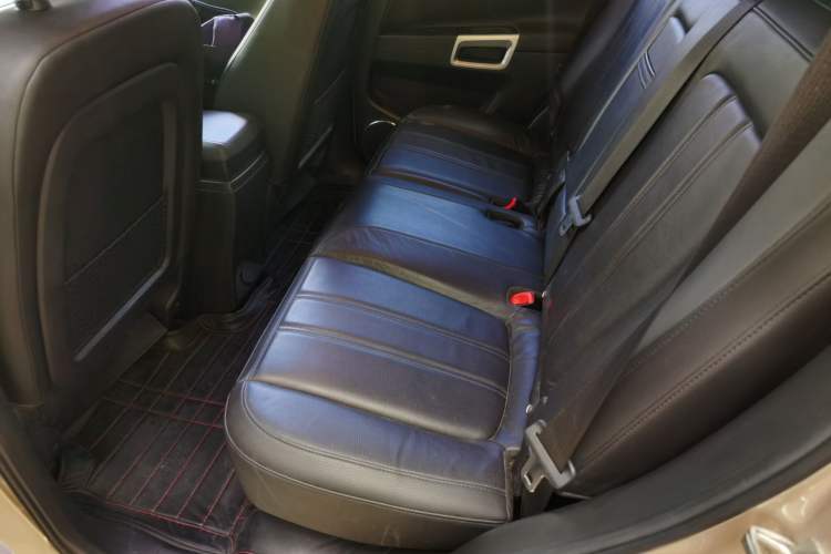 Used Opel Antara 2012 2.4L Two-Wheel-Drive Comfort Edition Left Rear Seat