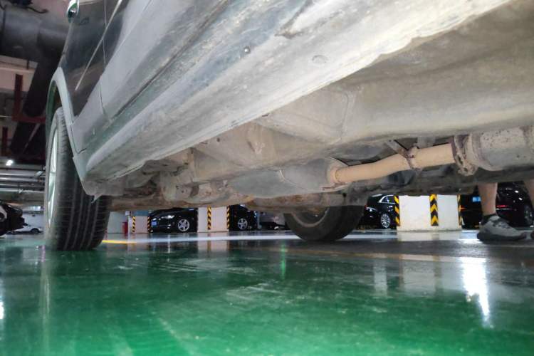 Used Opel Antara 2013 2.4L Two-Wheel Drive Comfort Edition Chassis Front Right