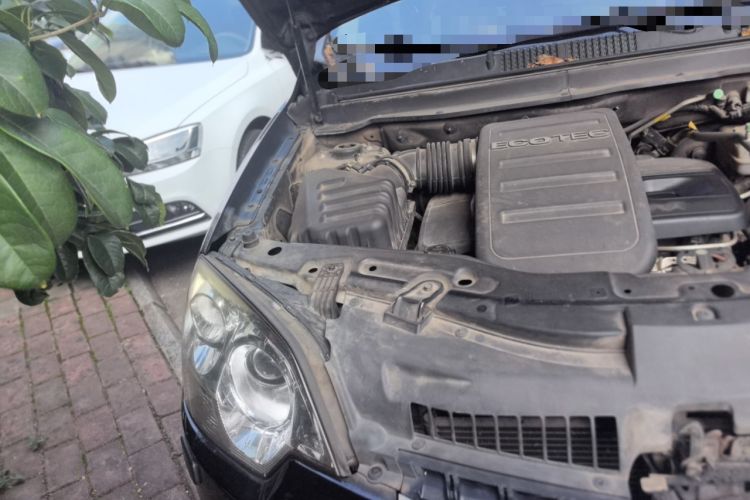 Used Opel Antara 2013 2.4L 4x4 Luxury Edition Engine Bay Right