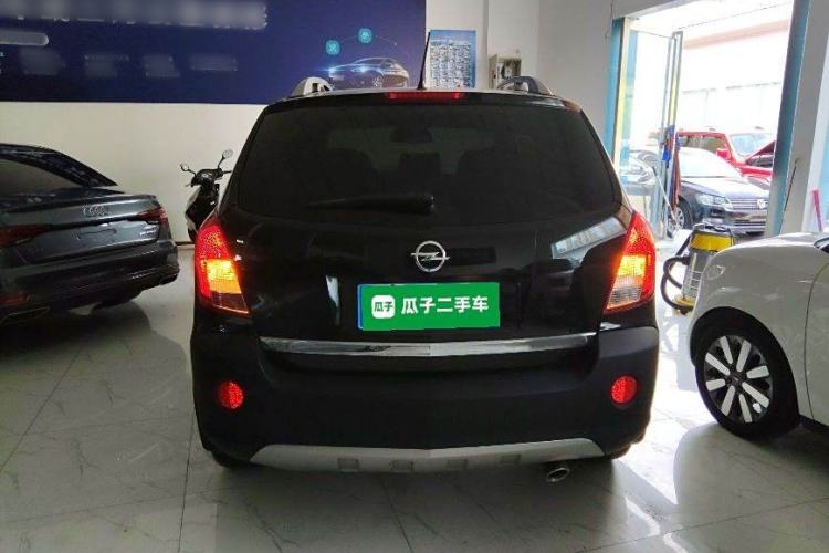 Used Opel Antara 2013 2.4L 4x4 Luxury Edition Exterior 4