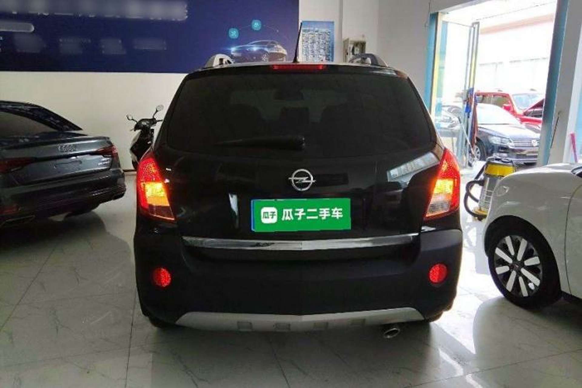 Used Opel Antara 2013 2.4L 4x4 Luxury Edition Exterior 4