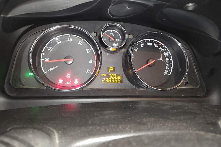 Used Opel Antara 2013 2.4L Two-Wheel-Drive Luxury Edition Instrument Cluster
