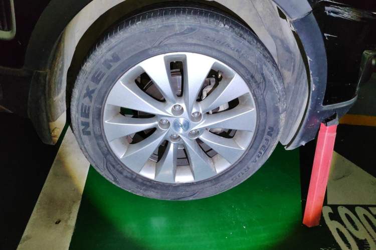 Used Opel Antara 2013 2.4L Two-Wheel Drive Comfort Edition Right Front Wheel Hub