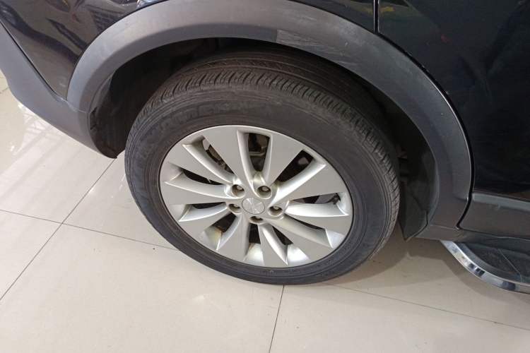 Used Opel Antara 2013 2.4L Two-Wheel-Drive Luxury Edition Right Rear Wheel Hub