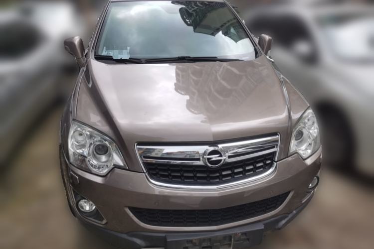 Used Opel Antara 2013 2.4L 4x4 Luxury Edition Front